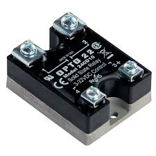 RELEVADOR DE ESTADO SOLIDO CONTROL DE 3 A 32 VOLTS 240D10